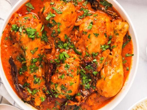 achaari chicken curry with rice & naan