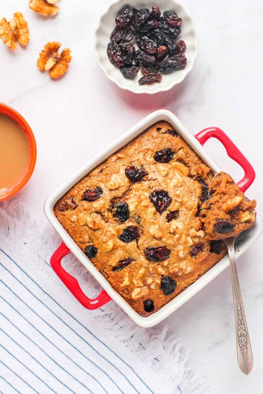 carrot cake baked oatmeal with raisins and walnuts