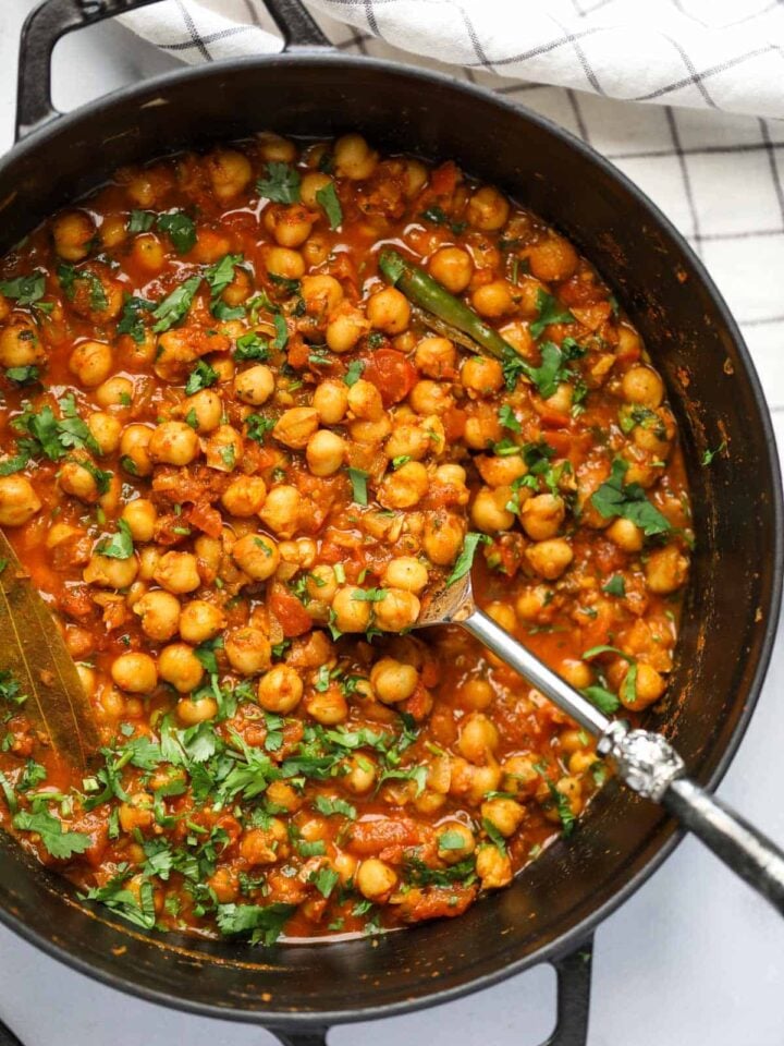 chana masala in a cast iron pot