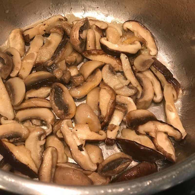 sauteed mushrooms in the Instant Pot