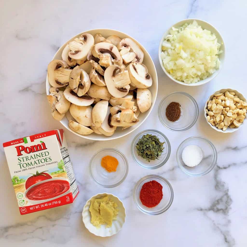 ingredients for mushroom masala